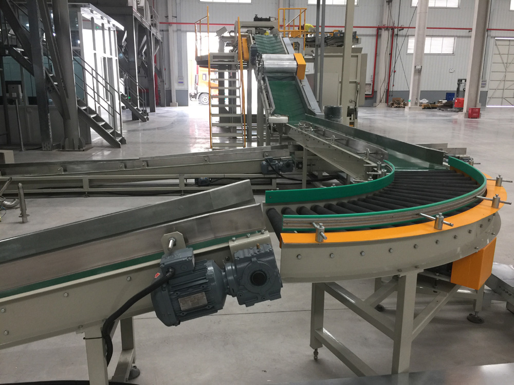 Automatic packing stacking